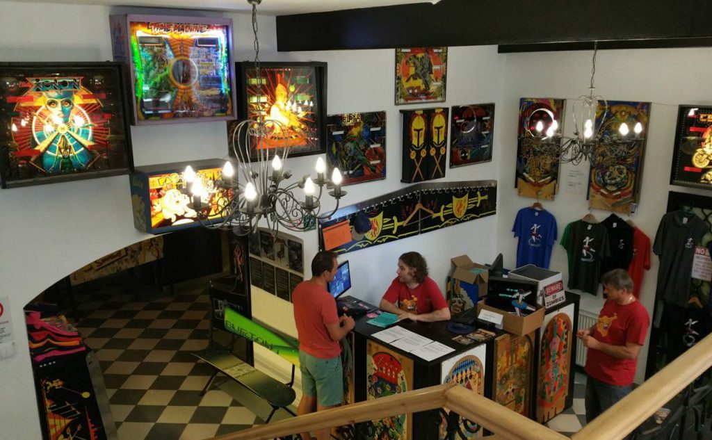 Pinball Museum Budapest מוזיאון הפינבול בבודפשט הונגריה