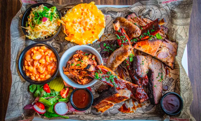 סטקייה בבודפשט - מיטולוג'י