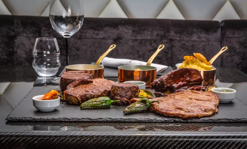 סטקיים בודפשט - פריים סטייק ויין